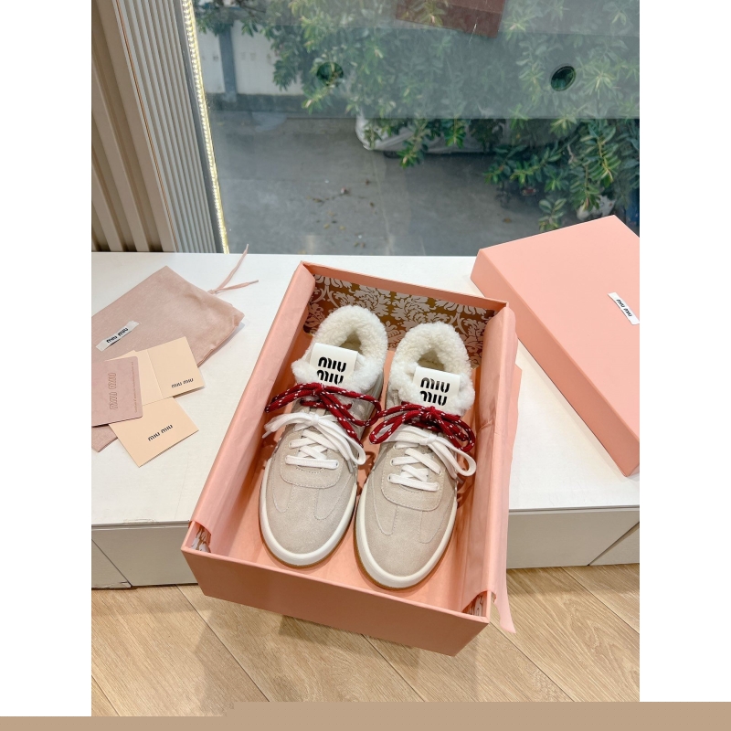 Miu Miu Casual Shoes